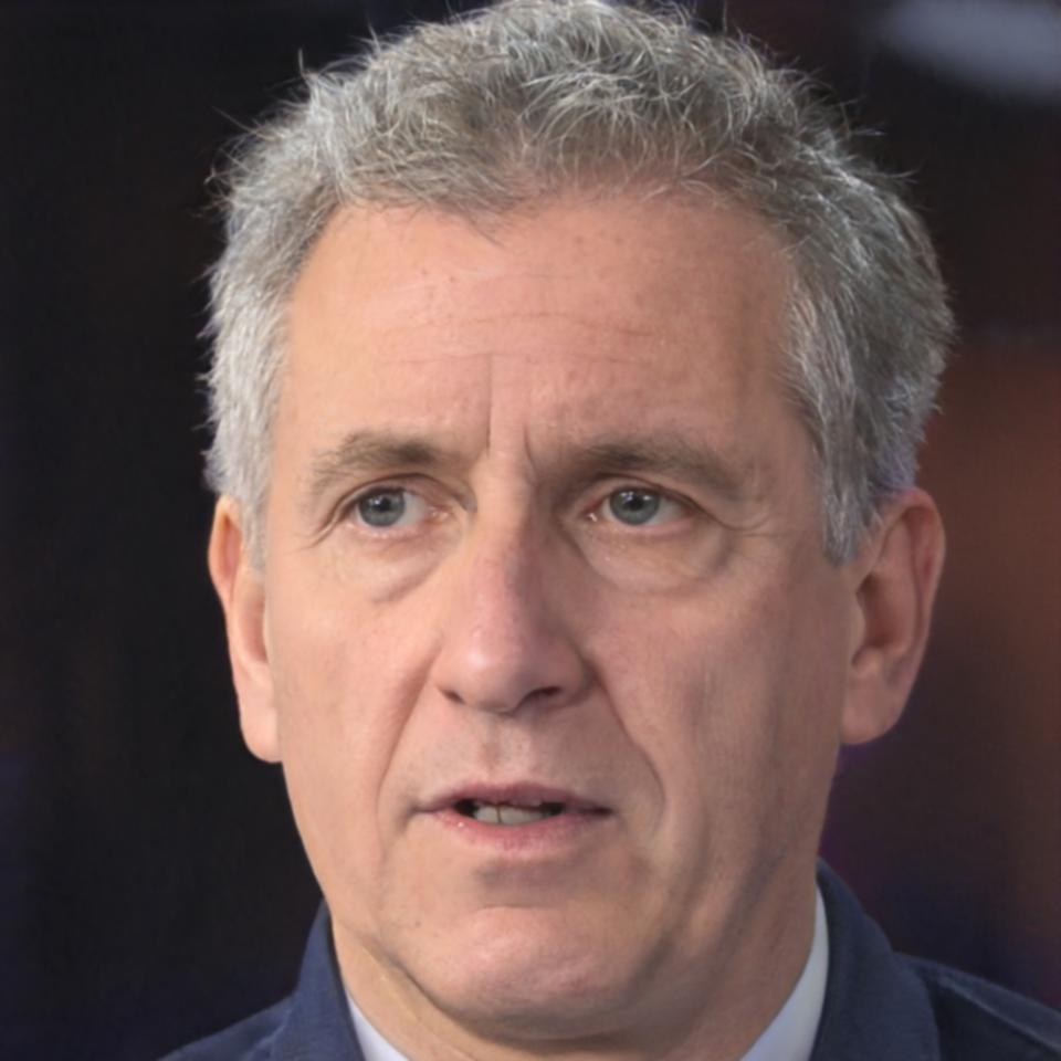 Тодор Василев - финансовый консультант